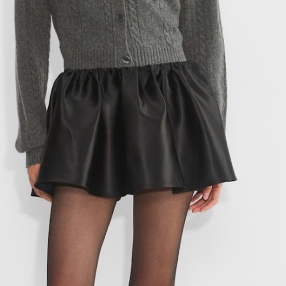 Sunday best Cher satin skort